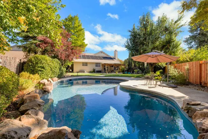 Roseville, CA 95747,1511 Michener DR