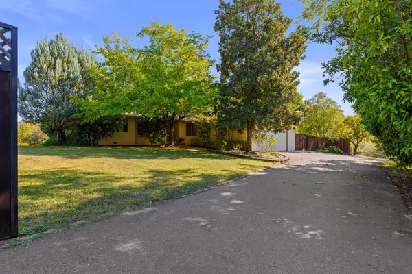Newcastle, CA 95658,2424 Long Valley DR