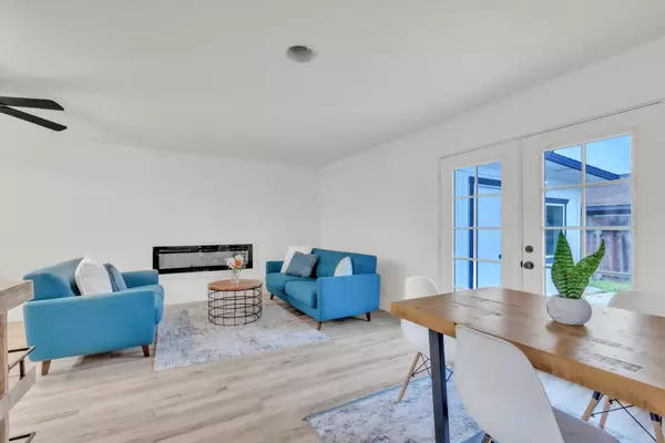 Turlock, CA 95380,830 Flower ST