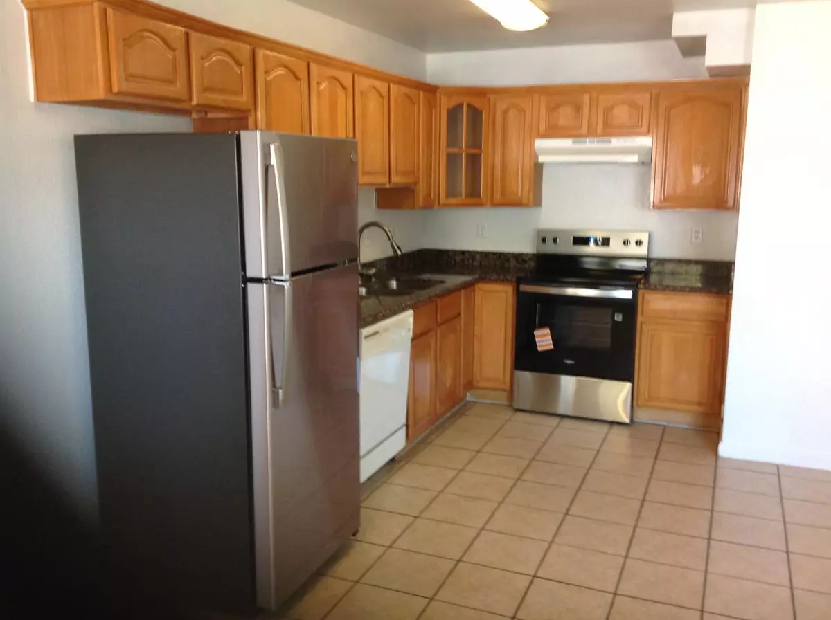 Stockton, CA 95207,510 E Bianchi RD #2