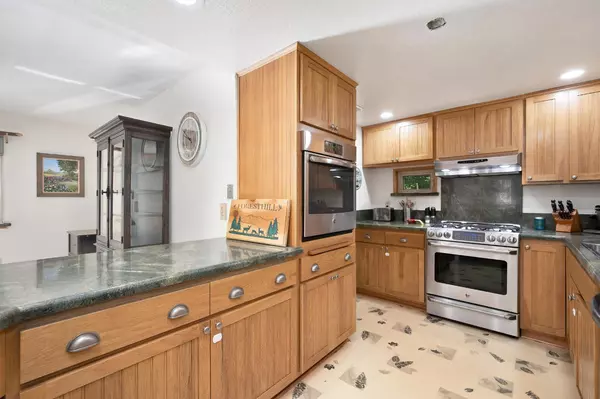 Foresthill, CA 95631,20460 Cedar View CT