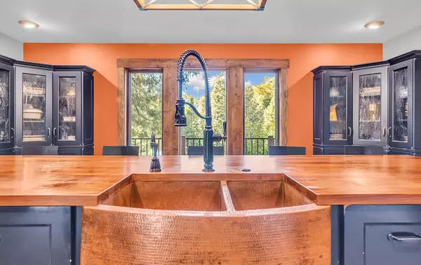 Nevada City, CA 95959,11234 Valencia RD