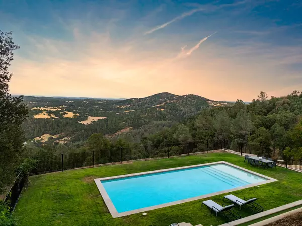 Placerville, CA 95667,5050 Glory View DR