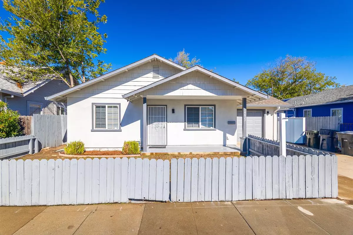 Sacramento, CA 95820,4633 12th AVE