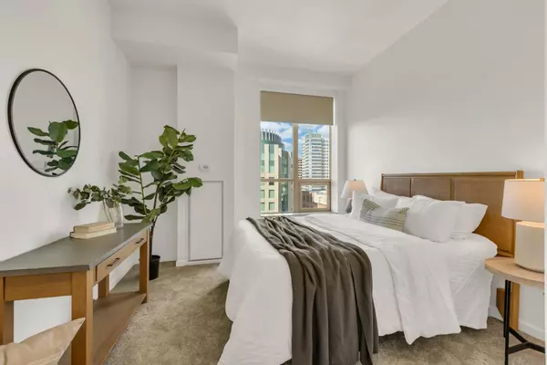 Sacramento, CA 95814,1127 15th St #1306