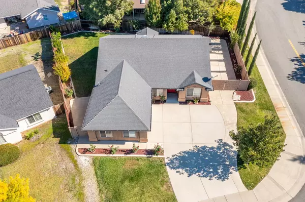 Redding, CA 96001,2925 Aspen Glow Ln