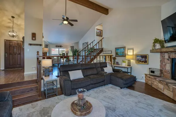 Roseville, CA 95661,2112 Van Ness DR