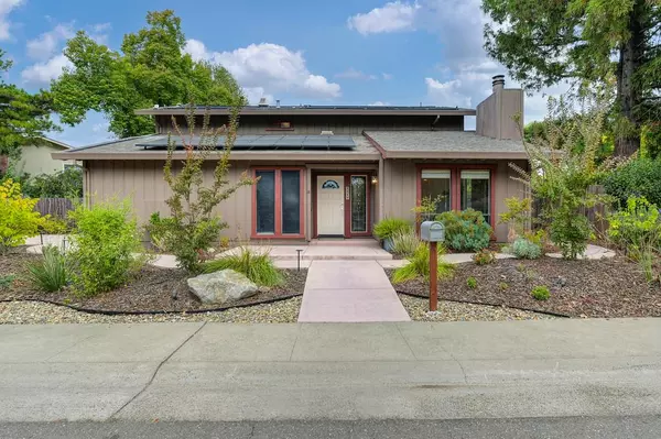 2217 Alameda Ave, Davis, CA 95616