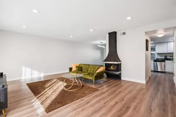 Carmichael, CA 95608,5971 Via Casitas