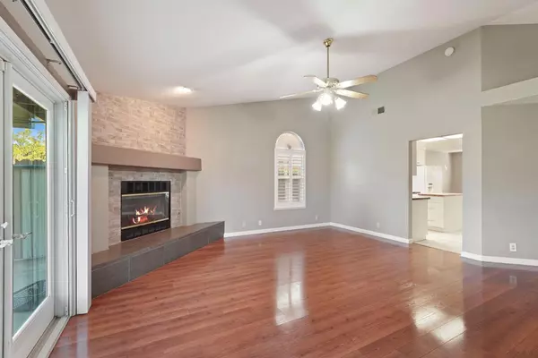 Lodi, CA 95240,231 Dunsmuir DR