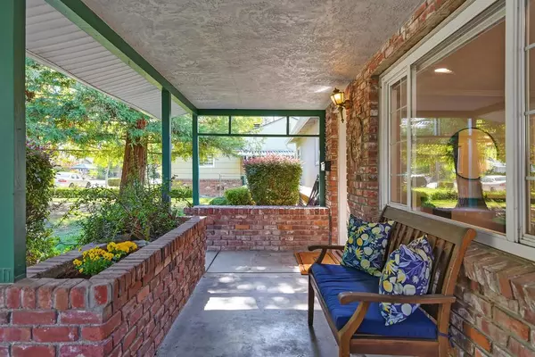 Sacramento, CA 95820,3340 62nd ST