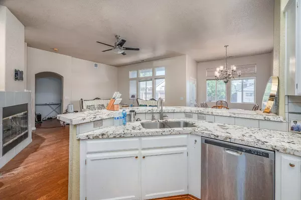 Turlock, CA 95382,4160 Donovan WAY