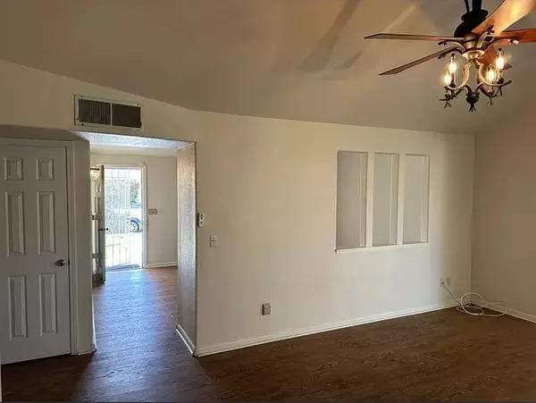 Modesto, CA 95355,3613 Zachary CT