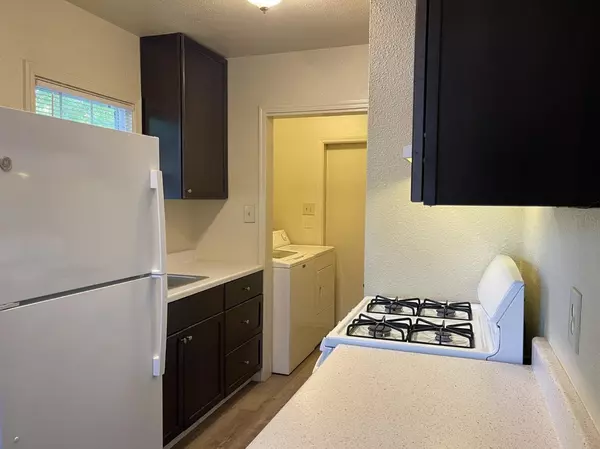 Sacramento, CA 95817,3420 6th AVE