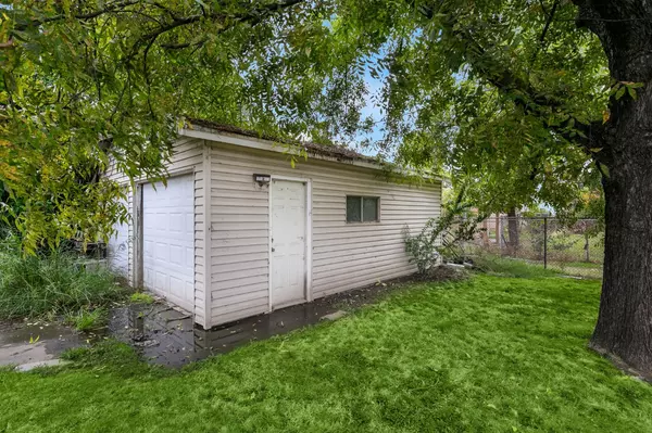 Sacramento, CA 95838,3605 Belden ST