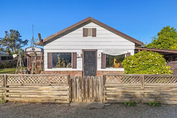 Arbuckle, CA 95912,609 1st ST