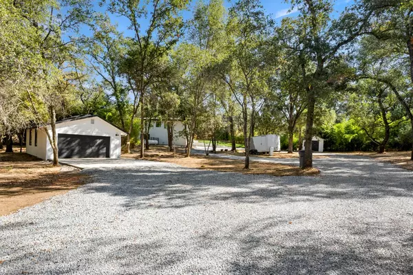 Loomis, CA 95650,7801 Law LN