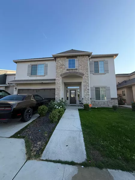 5952 E Truman, Fresno, CA 93727