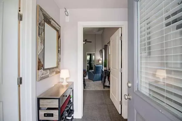 Sacramento, CA 95818,1415 Victorian ALY