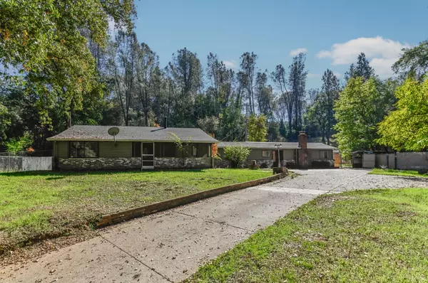 17542 Climax RD, Jackson, CA 95642