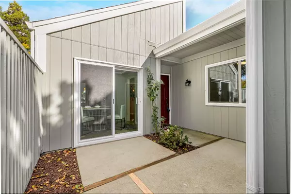 Pleasanton, CA 94588,7563 Homewood CT