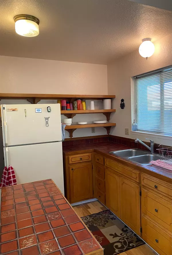 Turlock, CA 95380,251 Clark ST