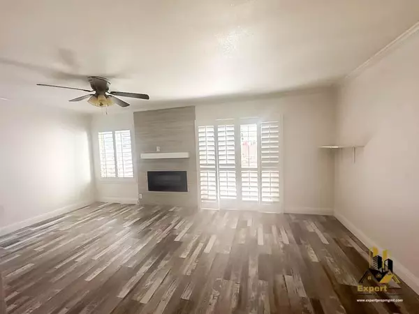 Sacramento, CA 95821,3605 Larchmont Square LN