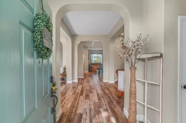 Rocklin, CA 95677,4346 Lakebreeze DR