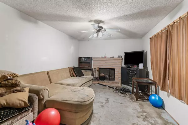 Sacramento, CA 95833,1112 Brunswick WAY