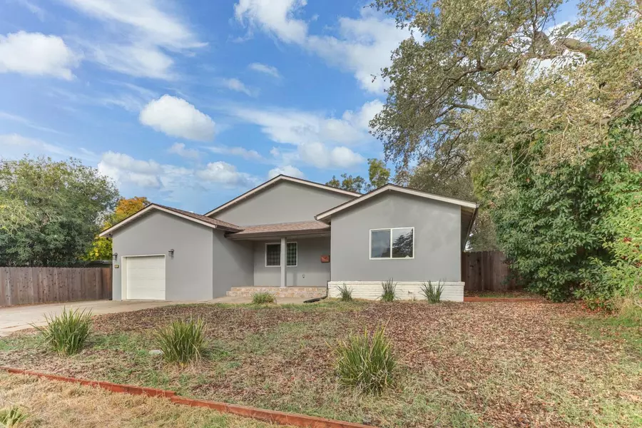 3311 Whitney AVE, Sacramento, CA 95821
