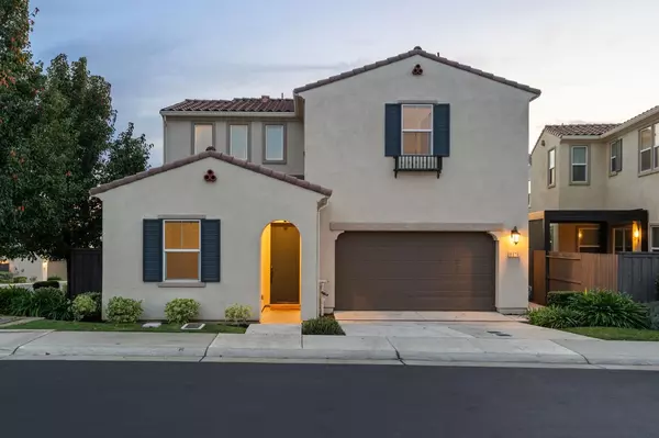 8674 Mahonia DR, El Dorado Hills, CA 95762