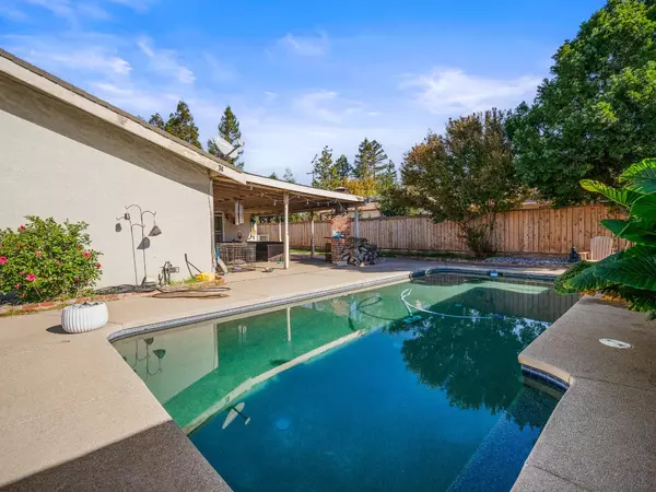 Sacramento, CA 95829,8932 Caselman RD