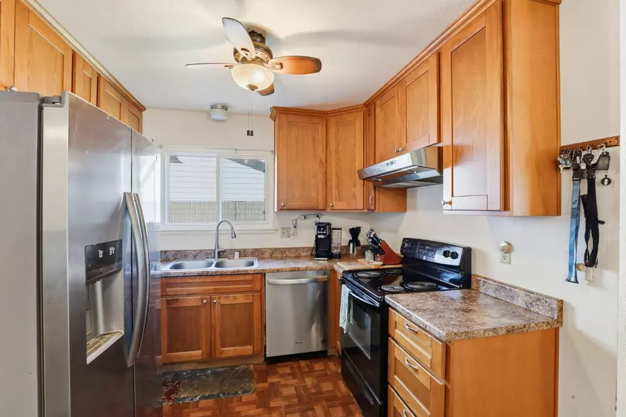 328 Las Animas CIR, Sacramento, CA 95838