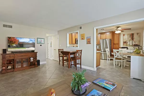 Lodi, CA 95242,18 Benson DR