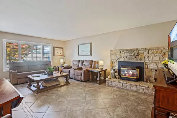 Lodi, CA 95242,18 Benson DR