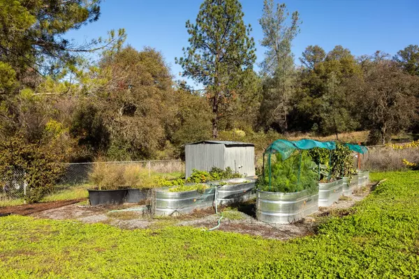 Auburn, CA 95602,12125 Poppy LN