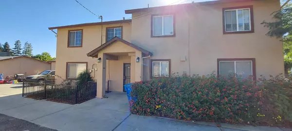 Olivehurst, CA 95961,1066 Grand AVE #B