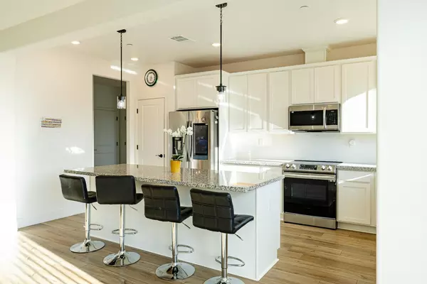 Elk Grove, CA 95624,8486 Gurmit CT