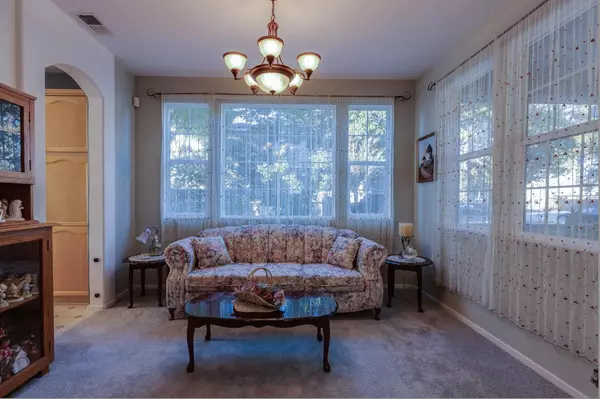 Oakdale, CA 95361,736 Jacob WAY