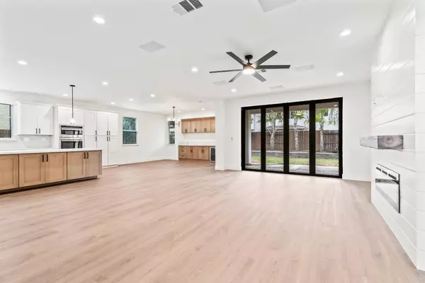 Ripon, CA 95366,688 Cindy DR