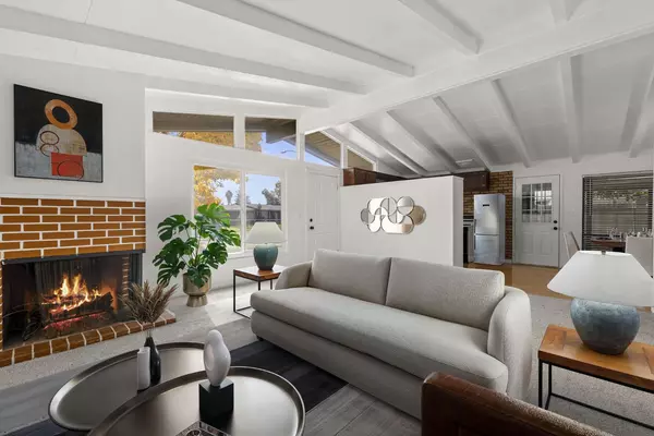 Sacramento, CA 95824,4305 37th AVE