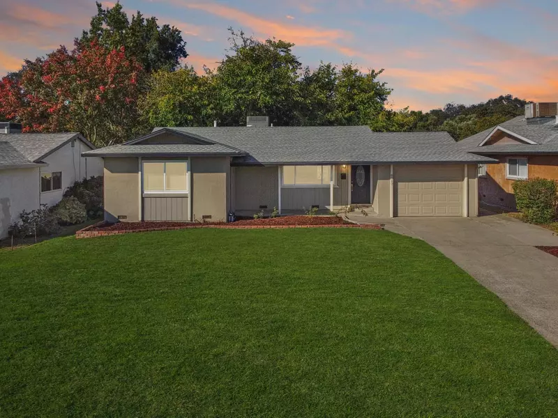 8017 Glen Tree DR, Citrus Heights, CA 95610