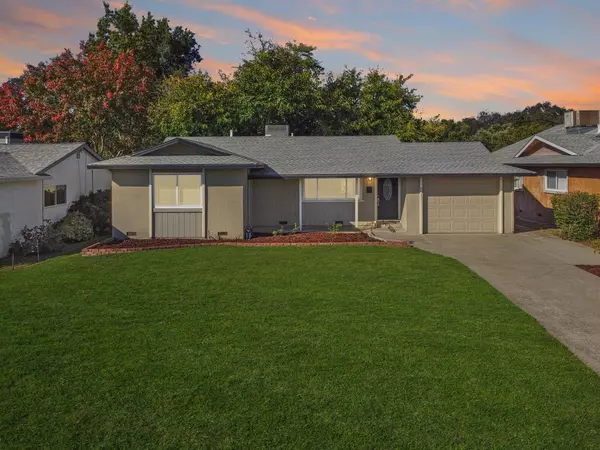 8017 Glen Tree DR, Citrus Heights, CA 95610