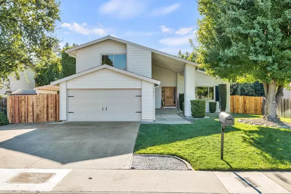 7371 Windbridge DR, Sacramento, CA 95831