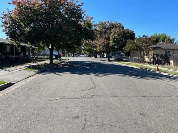 Stockton, CA 95205,2415 E Taylor ST