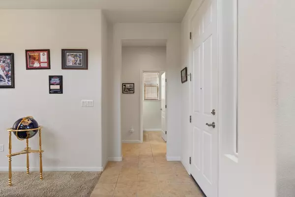 Rancho Cordova, CA 95670,3404 Nouveau WAY