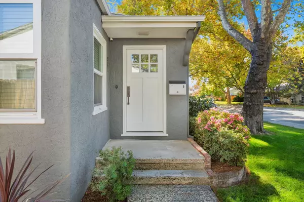 Sacramento, CA 95819,841 55th ST