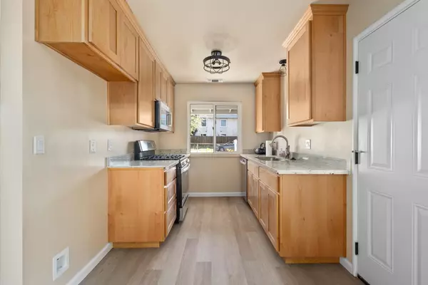 Roseville, CA 95678,1106 Circuit DR