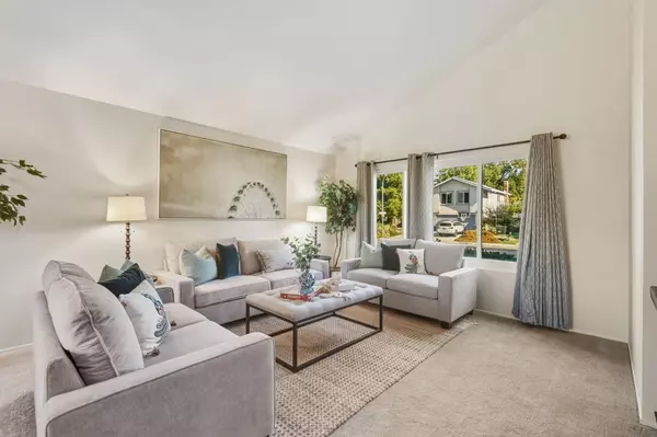 Sacramento, CA 95826,9137 Harvest WAY