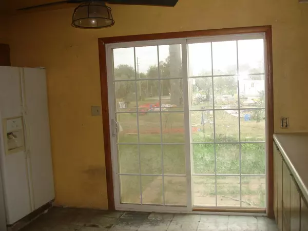 Rio Linda, CA 95673,348 ARCHWAY AVE